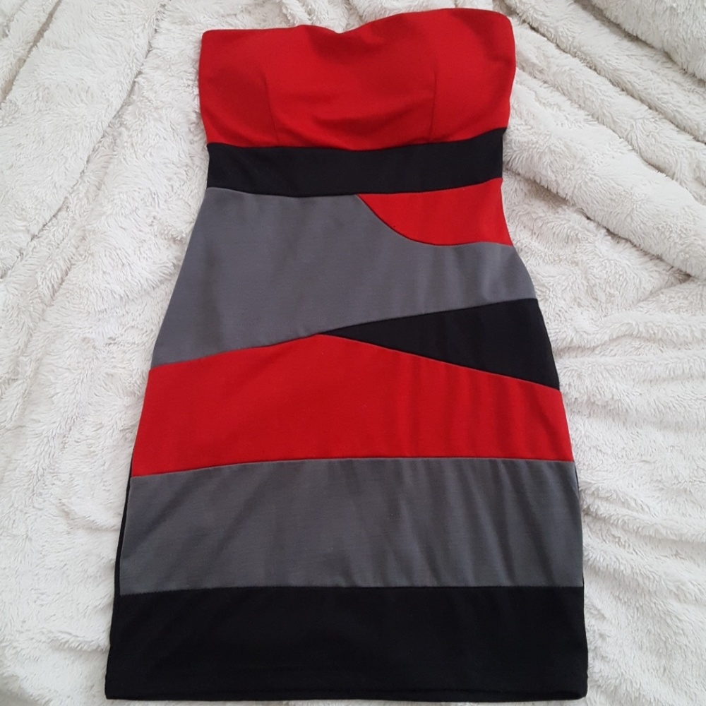 Body Central Strapless Dress